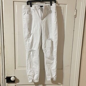 Royalty For Me Women’s White Skinny Jeans